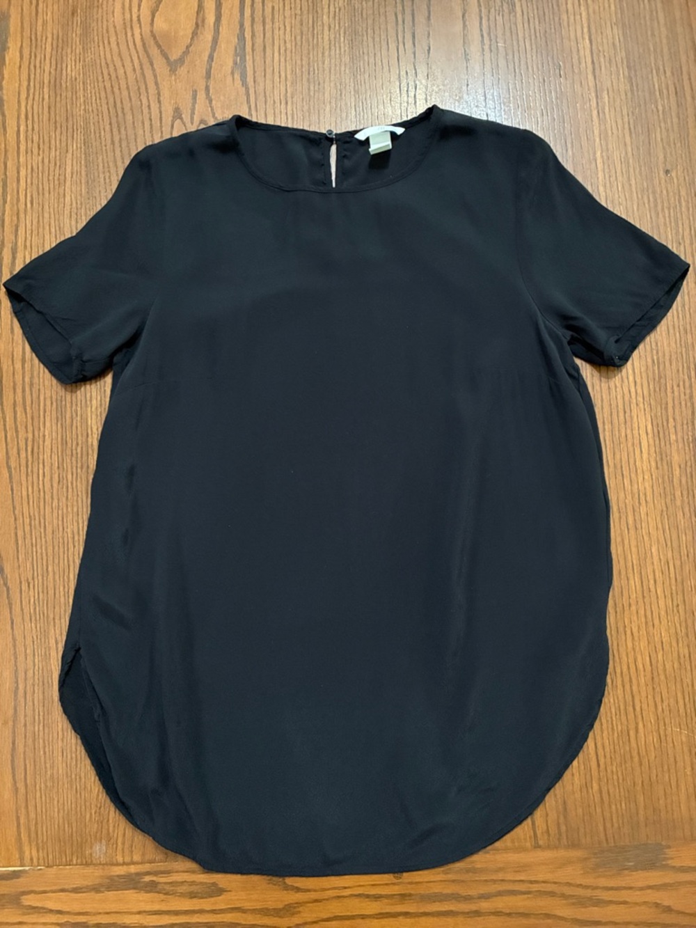 H&M Black Short-Sleeve Women's Blouse